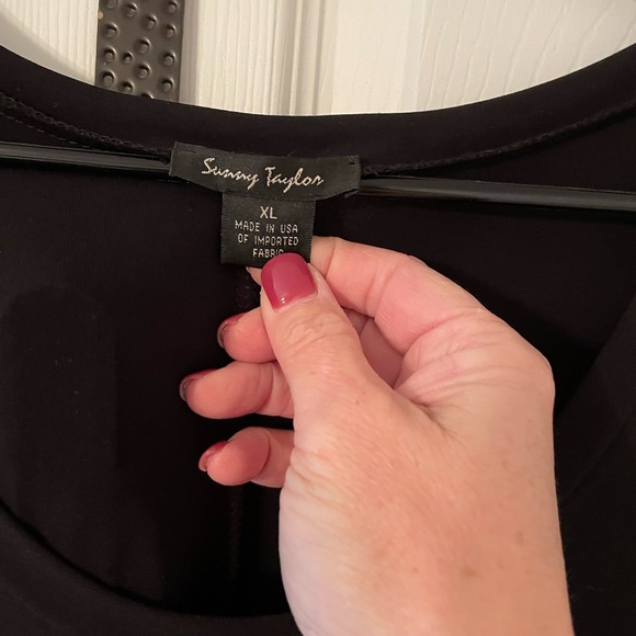 Sunny Taylor Dress - Picture 2 of 3